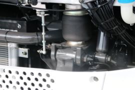 乘龙H5V&nbsp;电动牵引车底盘图片