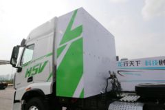东风柳汽 乘龙H5V 6X4 充换电纯电动牵引车282kWh
