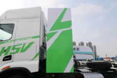 东风柳汽 乘龙H5V 6X4 充换电纯电动牵引车282kWh
