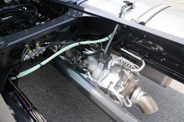 �������� ����H5V 270���� 4X2 6.8�������ػ���(����)ͼƬ