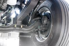 东风柳汽 乘龙H5V 270马力 4X2 6.8米栏板载货车(国六)