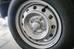 五菱 荣光 2022款 S基本型 7座 76马力 1.2L面包车(国六)