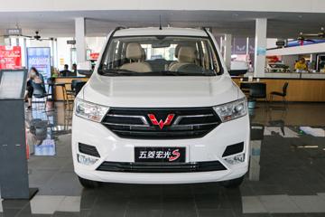 五菱 宏光S 2021款 基本型 99马力 2座 汽油 1.5L封窗车(国六)