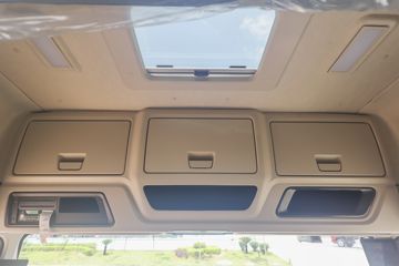 �������� ����H7�ؿ� 600���� 6X4 AMT�Զ���ǣ����(����)(Һ��)(LZ4252H7DC1)ͼƬ