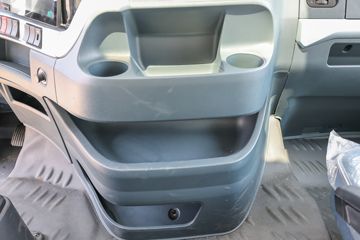 �������� ����H7�ؿ� 600���� 6X4 AMT�Զ���ǣ����(����)(Һ��)(LZ4252H7DC1)ͼƬ