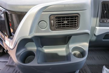 �������� ����H7�ؿ� 600���� 6X4 AMT�Զ���ǣ����(����)(Һ��)(LZ4252H7DC1)ͼƬ