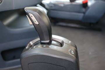 �������� ����H7�ؿ� 600���� 6X4 AMT�Զ���ǣ����(����)(Һ��)(LZ4252H7DC1)ͼƬ