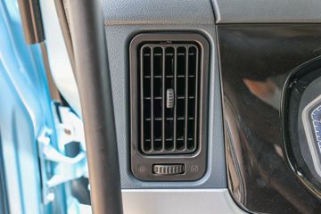 �������� ����H7�ؿ� 600���� 6X4 AMT�Զ���ǣ����(����)(Һ��)(LZ4252H7DC1)ͼƬ