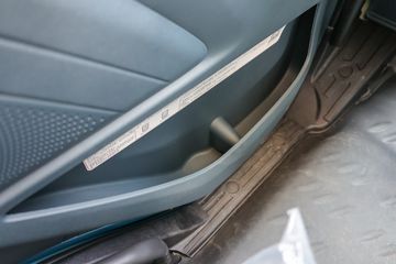 �������� ����H7�ؿ� 600���� 6X4 AMT�Զ���ǣ����(����)(Һ��)(LZ4252H7DC1)ͼƬ