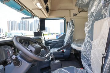 �������� ����H7�ؿ� 600���� 6X4 AMT�Զ���ǣ����(����)(Һ��)(LZ4252H7DC1)ͼƬ