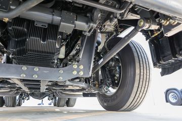 �������� ����H7�ؿ� 600���� 6X4 AMT�Զ���ǣ����(����)(Һ��)(LZ4252H7DC1)ͼƬ