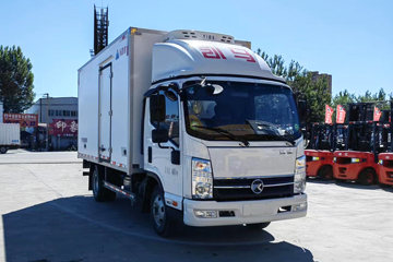 凯马 凯捷M3 130马力 4X2 4.06米冷藏车(拓路星牌)(TLV5042XLC-CD)