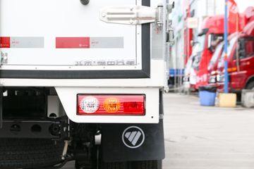  V2 1.6L 122  3.3׵ʽ΢()(BJ5030XXY5JV7-51)ͼƬ