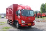 解放 J6F 180马力 5.4米排半仓栅式载货车