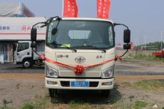 J6F 载货车在赣州亨通世达汽车销售有限公司进行优惠促销活动