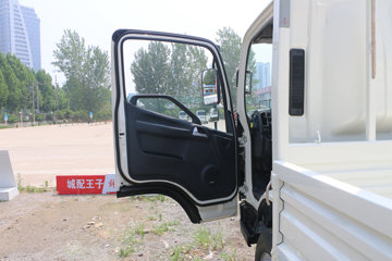 ��� J6F 130���� 4.2�׵��������Ῠ(����)(���5��)(CA1045P40K50L2E6A84)ͼƬ