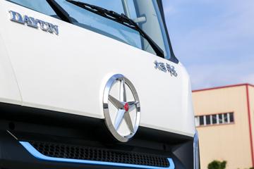 ���� ���� 4.5T 4.12�׵��Ŵ��綯��ʽ�Ῠ81.14kWhͼƬ