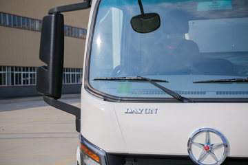 ���� ���� 4.5T 4.12�׵��Ŵ��綯��ʽ�Ῠ81.14kWhͼƬ