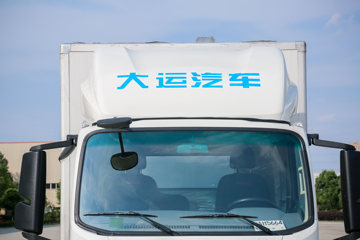 ���� ���� 4.5T 4.12�׵��Ŵ��綯��ʽ�Ῠ81.14kWhͼƬ