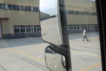 ���� ���� 4.5T 4.12�׵��Ŵ��綯��ʽ�Ῠ81.14kWhͼƬ