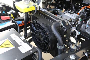 ���� ���� 4.5T 4.12�׵��Ŵ��綯��ʽ�Ῠ81.14kWhͼƬ