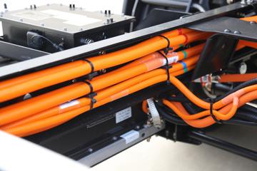 ���� ���� 4.5T 4.12�׵��Ŵ��綯��ʽ�Ῠ81.14kWhͼƬ