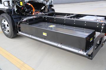 ���� ���� 4.5T 4.12�׵��Ŵ��綯��ʽ�Ῠ81.14kWhͼƬ