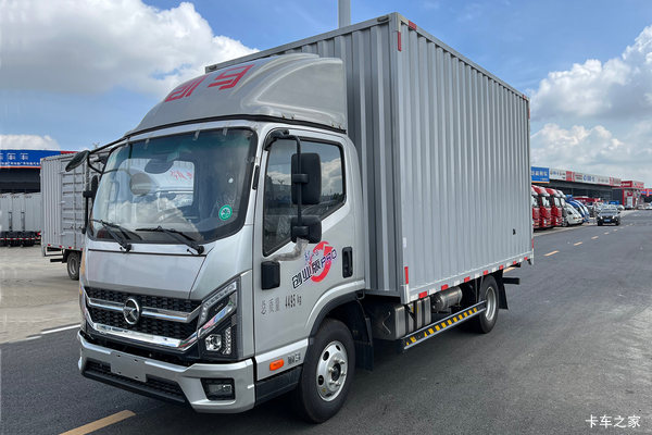 凯马 凯捷M3 137马力 4.16米单排厢式轻卡(国六)