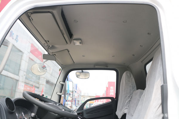城市配送运输好帮手 虎V冷藏车 仅售11.18万