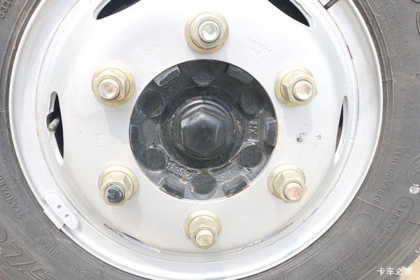 城市配送运输好帮手 虎V冷藏车 仅售11.18万