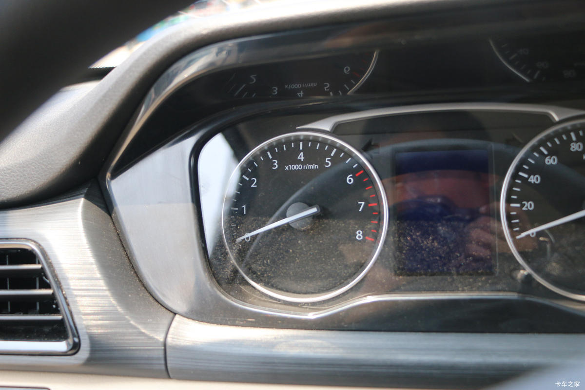 Խ ԽV3 2022 ׼ 107 1.5L 2 ջ()ʻ