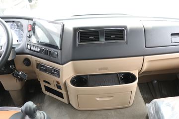 �й����� HOWO TX 250���� 4X2 8.2��AMT�Զ�����ʽ�ػ���(����)ͼƬ