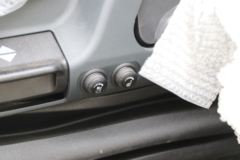 中国重汽 HOWO TX 250马力 4X2 8.2米AMT自动挡厢式载货车(国六)