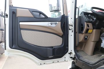 �й����� HOWO TX 250���� 4X2 8.2��AMT�Զ�����ʽ�ػ���(����)ͼƬ