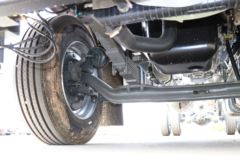 中国重汽 HOWO TX 250马力 4X2 8.2米AMT自动挡厢式载货车(国六)