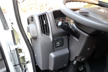 ���� ŷ����S1ϵ ��ӯ�� 122���� 3.7�׵�����ʽ�Ῠ(����)ͼƬ