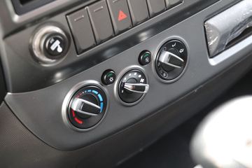 ���� ŷ����S3ϵ ��Чɽ���� 156���� 4.17�׵��Ų�դʽ�Ῠ(����)(BJ5128CCYGJFA-AB1)ͼƬ