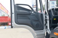 福田 欧航R pro系 220马力 6.8米 AMT自动挡厢式载货车(国六)(BJ5186XXY-1M)