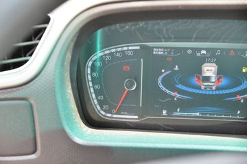 ���� �����Ʒ� 220���� 8.1���Ű���������ʽ�ػ���ͼƬ
