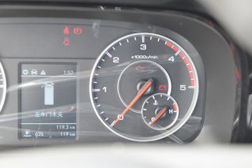 ���� ŷ����X 122���� 3.7�׵�����ʽ�Ῠ(����)(BJ5044XXY-FM)ͼƬ