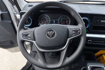 ���� ŷ����X 122���� 3.7�׵�����ʽ�Ῠ(����)(BJ5044XXY-FM)ͼƬ