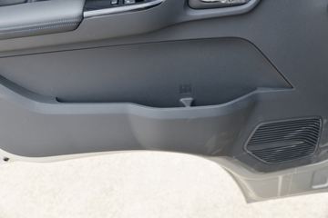 ���� ŷ����X 122���� 3.7�׵�����ʽ�Ῠ(����)(BJ5044XXY-FM)ͼƬ