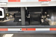 福田 欧马可S1系 122马力 4.17米单排栏板轻卡(国六)(BJ1048V9JEA-FM3)