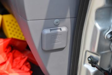 ������� ���ö��� 152���� 4.14��AMT�Զ���������ʽ�Ῠ(����)ͼƬ