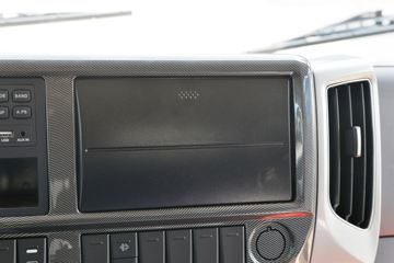 ������� ���ö��� 152���� 4.14��AMT�Զ���������ʽ�Ῠ(����)ͼƬ
