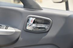 福田奥铃 玉兔二号 152马力 4.14米AMT自动挡单排厢式轻卡(国六)(BJ5048XXY8JDA-AB2)