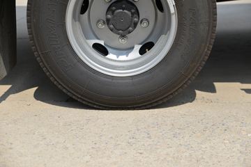 ������� ���ö��� 152���� 4.14��AMT�Զ���������ʽ�Ῠ(����)ͼƬ