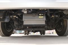 福田奥铃 玉兔二号 152马力 4.14米AMT自动挡单排厢式轻卡(国六)(BJ5048XXY8JDA-AB2)