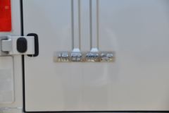 福田奥铃 玉兔二号 152马力 4.14米AMT自动挡单排厢式轻卡(国六)(BJ5048XXY8JDA-AB2)