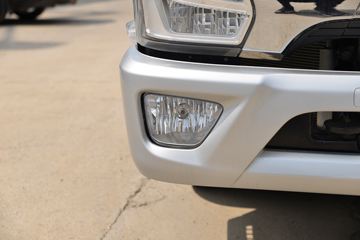������� ���ö��� 152���� 4.14��AMT�Զ���������ʽ�Ῠ(����)ͼƬ